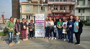 Mudanya'da "Kitabını al da gel" meydanı doldurdu