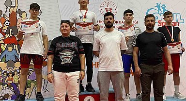 Muğlalı genç halterci Yaraş, Türkiye Şampiyonu oldu