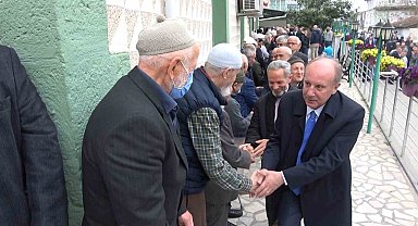 Muharrem İnce bayram namazını köyünde kıldı