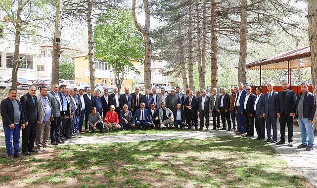 Muhtarlardan Başkan Öztürk'e hayırlı olsun ziyareti