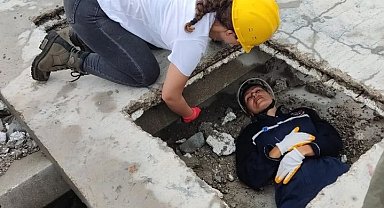 Muratpaşa afet gönüllülerine, AFAD'dan eğitim