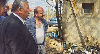 Müstakil ev yanarak kullanılamaz hale geldi