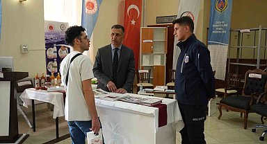 Niğde Ömer Halisdemir Üniversitesinde "Kariyer Günlükleri 2" programı gerçekleştirildi
