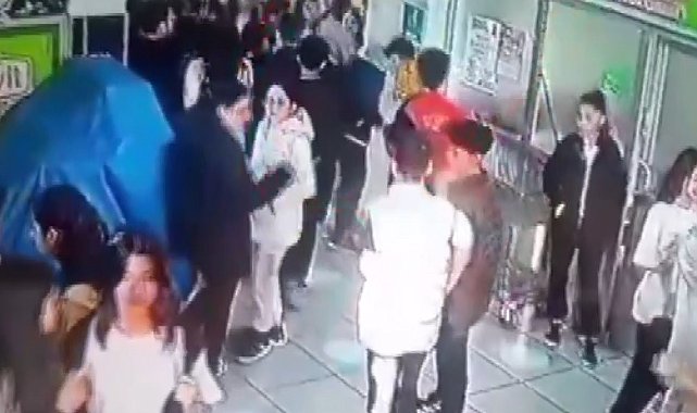 Öğretmenin Heimlich manevrası öğrencinin hayatını kurtardı