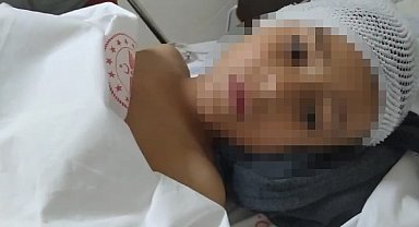 Okula yaptırılan hayrat çeşmenin mermer bloğu çöktü, 7 yaşındaki Eymen'in kaval kemiği kırıldı