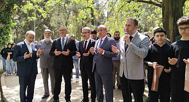 Ord. Prof. Dr. Ali Fuat Başgil kabri başında anıldı