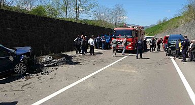 Ordu'da cenaze yolunda kaza: 2'si ağır 5 yaralı