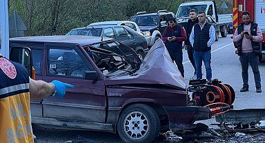 Ordu'da iki otomobil kafa kafaya çarpıştı: 9 yaralı