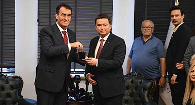 Osmangazi Belediyesi'nde örnek devir teslim