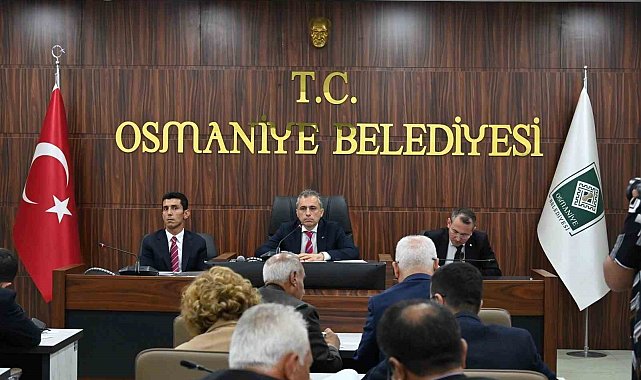 Osmaniye Belediyesi'nde yeni dönemin ilk meclis toplantısı yapıldı