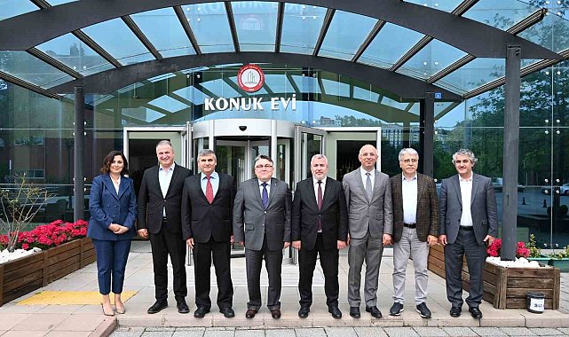 ÖSYM Başkanı Ersoy'dan Rektör Özölçer'e ziyaret