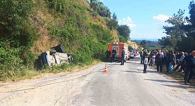 Otomobil şarampole devrildi: 1 ölü, 1 yaralı