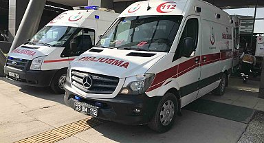 Otomobilin çarptığı çocuk yaralandı