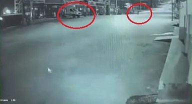 Park halindeki kamyoneti böyle kundakladı