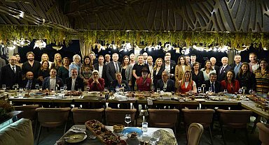 Patronlar iftar yemeğinde bir araya geldi