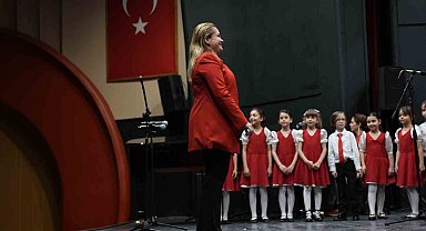Portakal Çiçeği Karnavalı günüz sanatsal etkinliklerle akşam konserlerle devam ediyor