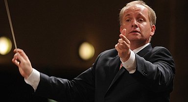 Prof Dr. Ayhan Kızıl senfonik konserle anılacak