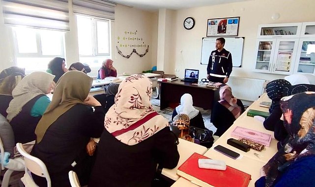 "En iyi narkotik polisi anne" projesi tanıtıldı