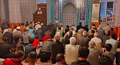 Ramazan ayının son teravih namazı kılındı