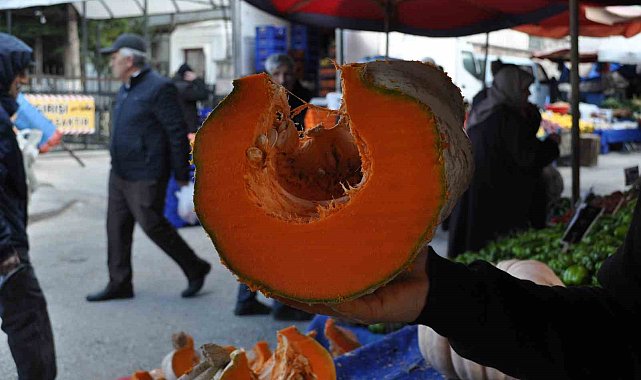 Ramazan ayının vazgeçilmez tatlısı bal kabağı sofralardan eksik edilmiyor