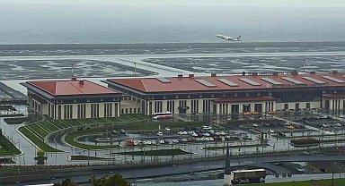 Rize-Artvin Havalimanı'nı 3 ayda 239 bin 882 yolcu kullandı