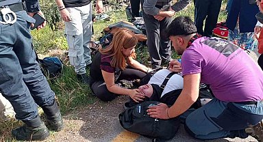 Sakarya'da 12 kişinin yaralandığı kazada midibüsün freni patlamış