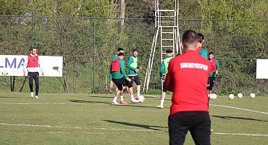 Sakaryaspor, Erzurumspor mesaisine başladı