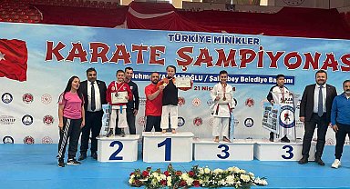 Sandıklı'nın altın çocuğu Türkiye şampiyonu oldu