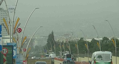Şanlıurfa'da toz taşınımı etkili oldu