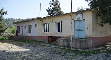 Savaştan kaçtı Türkiye'de okuma yazma öğrendi