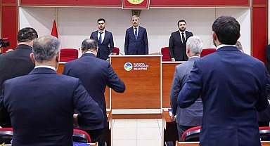 Seçimden sonra büyükşehirde ilk meclis toplantısı yapıldı