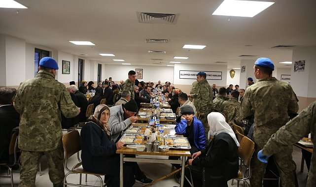 Şehit aileleri ve gazi yakınları için iftar yemeği düzenlendi
