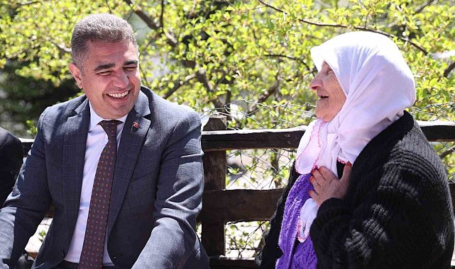 Şehit annesine bayram ziyareti