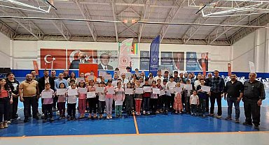 Seydikemer'deki satranç turnuvası sona erdi