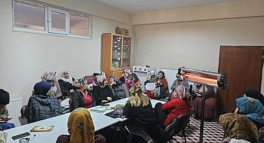 Siirt'te kadınlara aile bütçesi eğitimi verildi