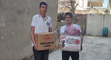 Silopi'de öğrencilerden ihtiyaç sahiplerine gıda ve giyim yardımı
