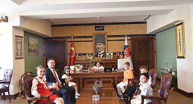 Sındırgı'da 23 Nisan coşku ile kutlandı