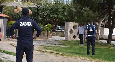Sinop'ta zabıta memurları ile seyyar satıcılar arasında gerginlik