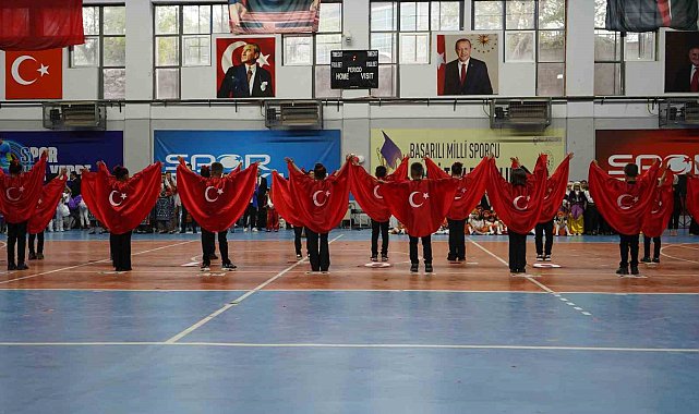 Şırnak'ta 23 Nisan coşku ile kutlandı