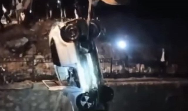Şırnak'ta kontrolden çıkan otomobil dereye uçtu: 4 ölü, 1 yaralı
