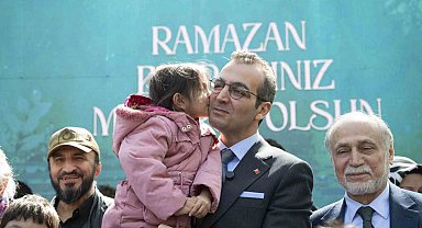 Şişli Belediye Başkanı Şahan, Darülaceze sakinleriyle bayramlaştı