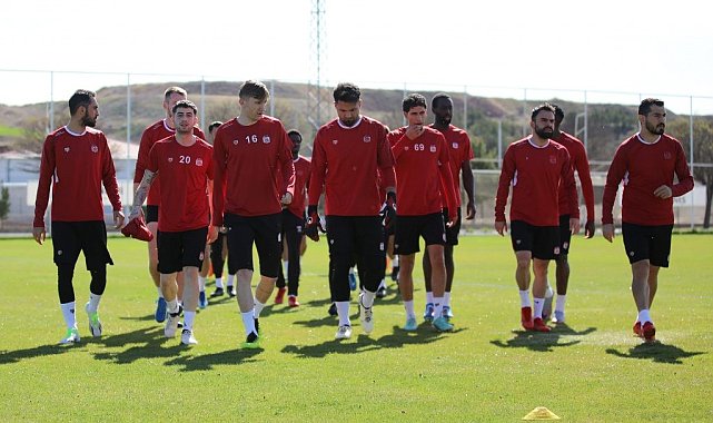 Sivasspor'da Fenerbahçe hazırlıkları başladı