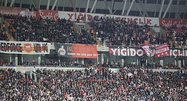 Sivassporlu taraftarlardan Fenerbahçe maçına yoğun ilgi