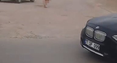Sokakta çırılçıplak şekilde dolaştı