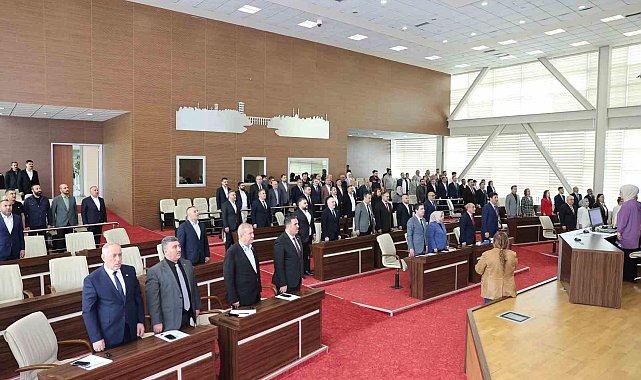 Sultangazi Belediyesi'nin yeni dönem ilk meclisi toplandı