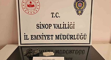 Şüpheli şahsın üzerinden uyuşturucu çıktı