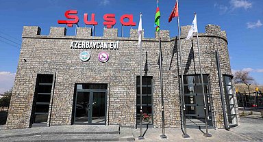 Şuşa Azerbaycan Evi'nde açılış heyecanı