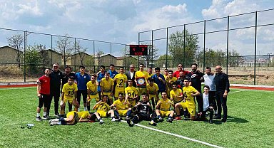 Talasgücü Belediyespor 2. kademeye yükseldi