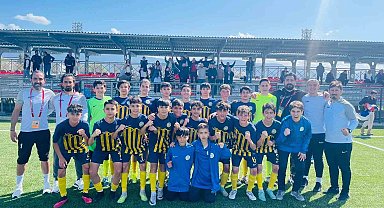 Talasgücü Belediyespor, U-14 finaline yükseldi