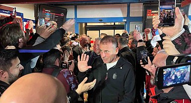 Taraftardan Trabzonspor'a coşkulu karşılama